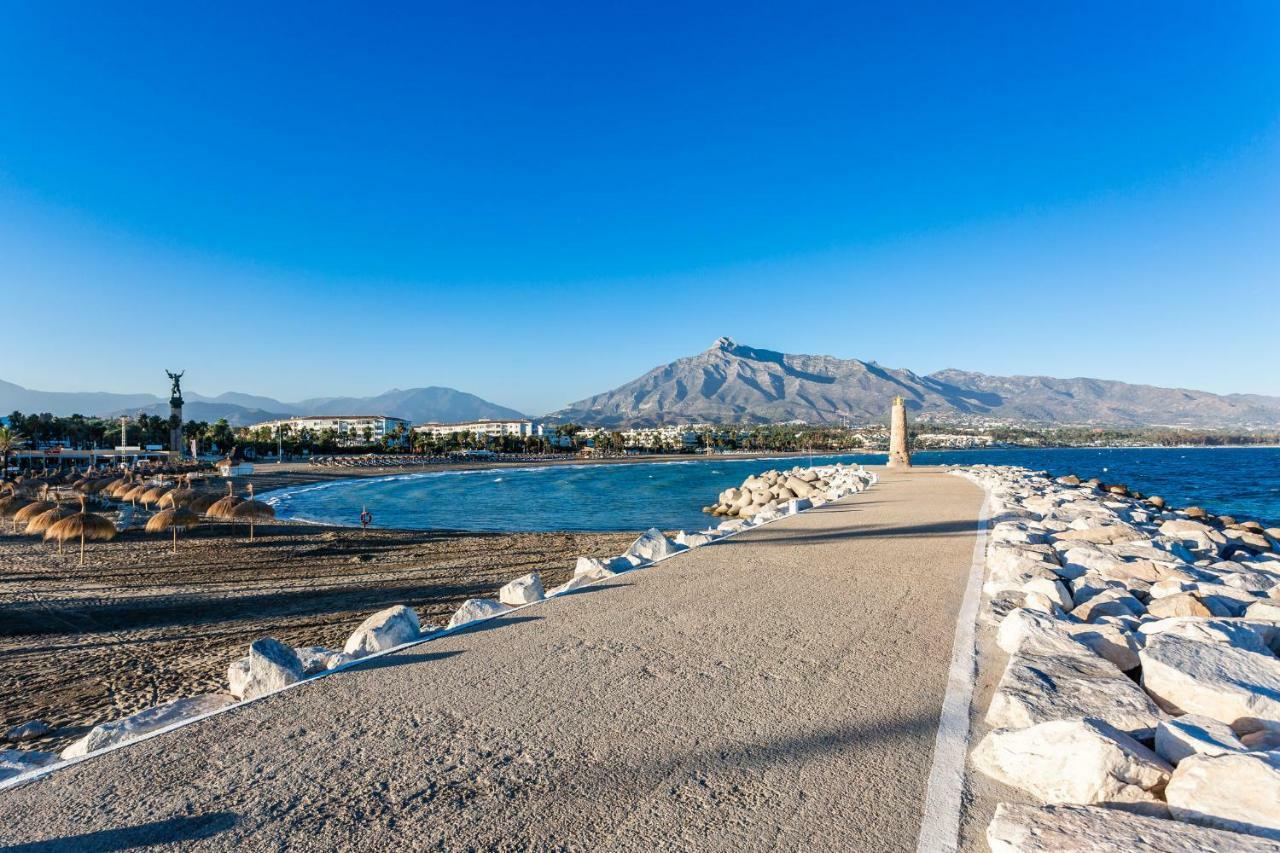By Riva - Luxurious, Exclusive 2 Bedroom Apt Inside Puerto Banus Marbella Exterior photo